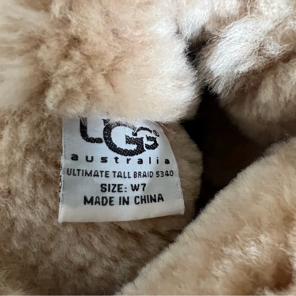 UGG Chestnut Ultimate Tall Braid 5340 Leather & Sheepskin Boots 7W - Picture 7 of 8